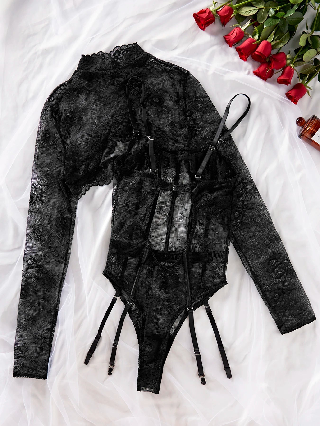 Body negro de encaje con top de manga larga-Diabolique.es
