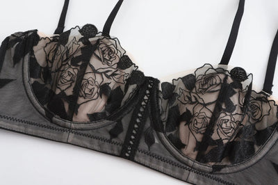 Conjunto de lencería con bordado de rosas Ruby-Diabolique.es