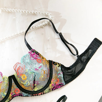 Conjunto de lencería de encaje multicolor
