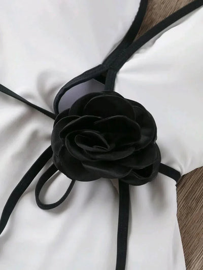 Bañador con rosa