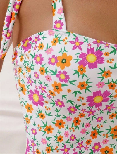 Bañador con florecitos y tirantes anudados
