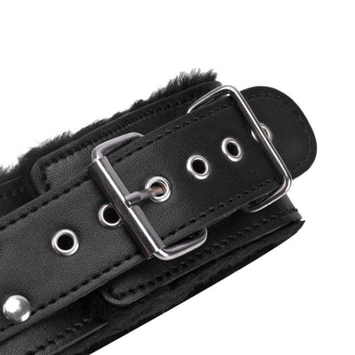 Collar con pelo sintético y correa-Diabolique.es