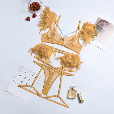 Conjunto de lencería con plumas Lilly-Diabolique.es