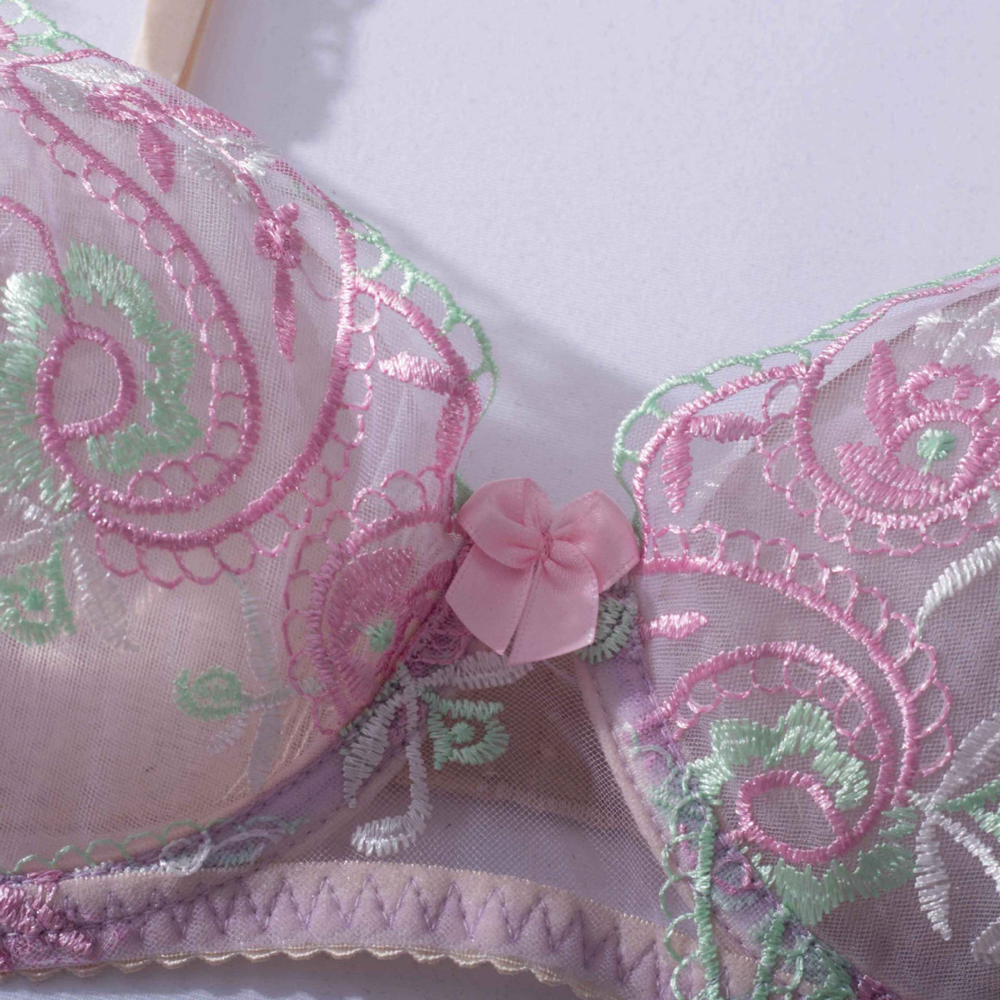 Conjunto de lencería de encaje Ariel-Diabolique.es